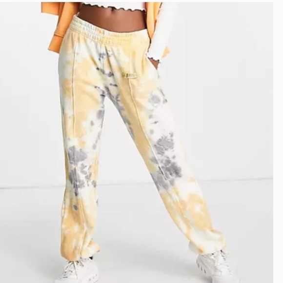 Nike Pants - Nike Yellow Loose Fit Lounge Wear Tie Dye Sweatpants Jogger Size  Xl